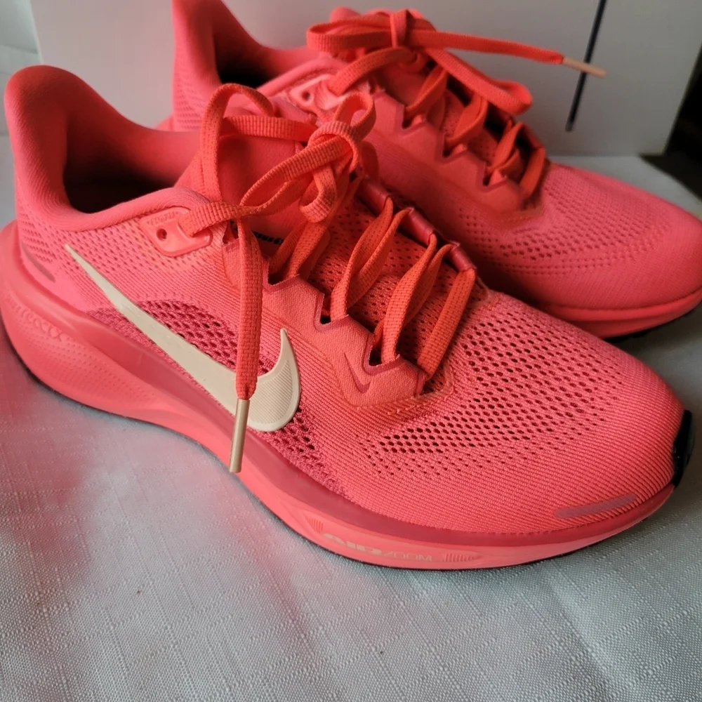 Nike Air Pegasus 41 Women's Road Runningh Athletic Shoes Size 5.5